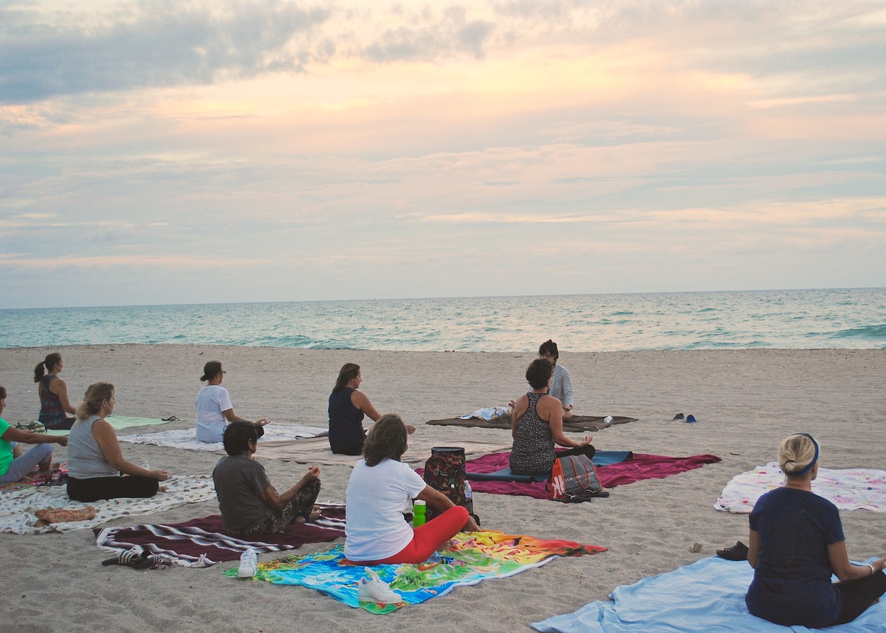 Beach Yoga - unterwegs mit der Nautilus 2 Beach Yoga - unterwegs mit der Nautilus 2